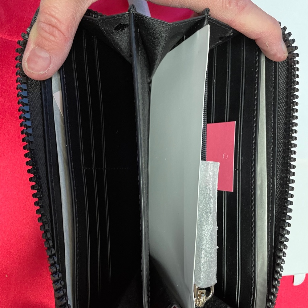 Kate Spade purse and matching wallet - Picture 7 of 8